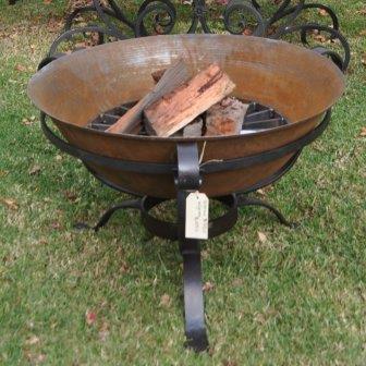 Mid sized fire bowl